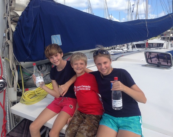 Family of Sailors Collects Microplastics Samples